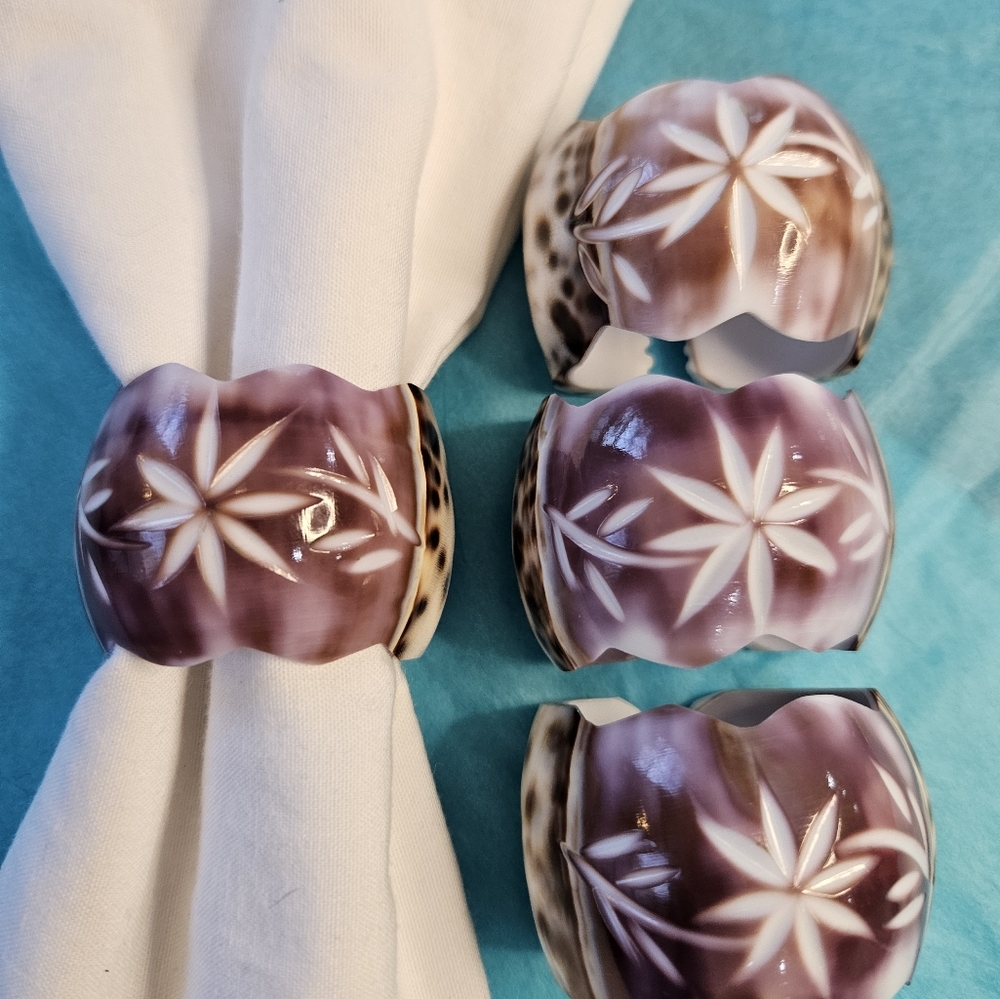 💥Cowrie Shell Napkin Holders